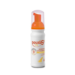 DOUXO S3 PYO Mousse desinfectante de piel sana e hidratante del perro y gato