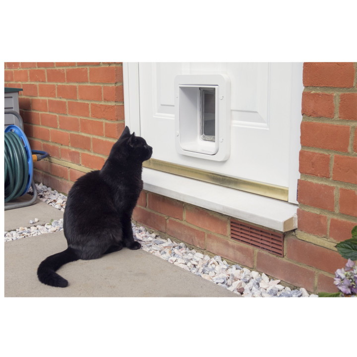 Puerta con Microchip SureFlap® Connect + Hub - kompymascotas.com