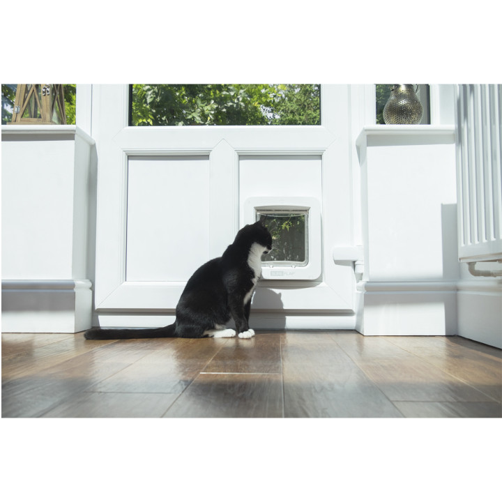 Puerta con Microchip SureFlap® Connect + Hub - kompymascotas.com